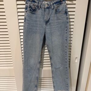 Zara Jeans